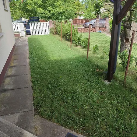 In 44886 Balatonkeresztúr